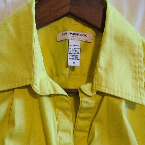 Chartreuse button down - Picture 3 of 3